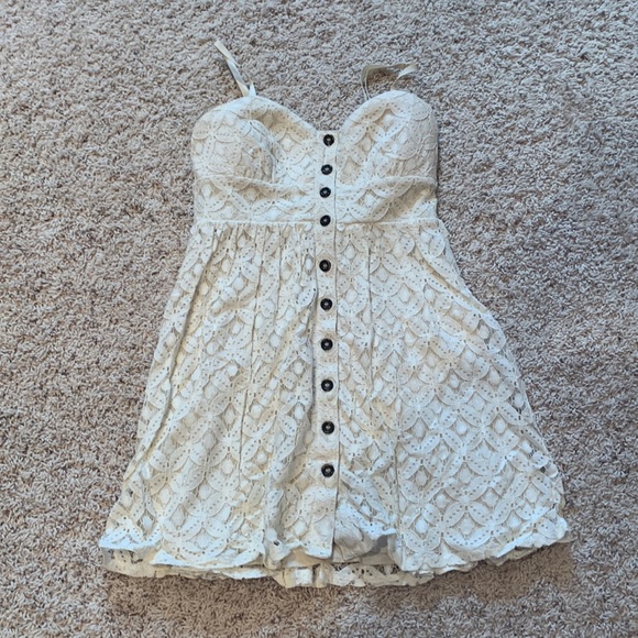 Dresses & Skirts - Cream colored dress